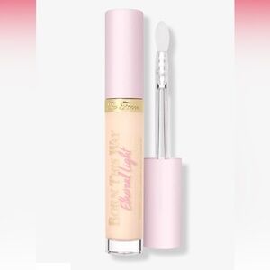 Born This Way Ethereal Light Illuminating Smoothing Concealer